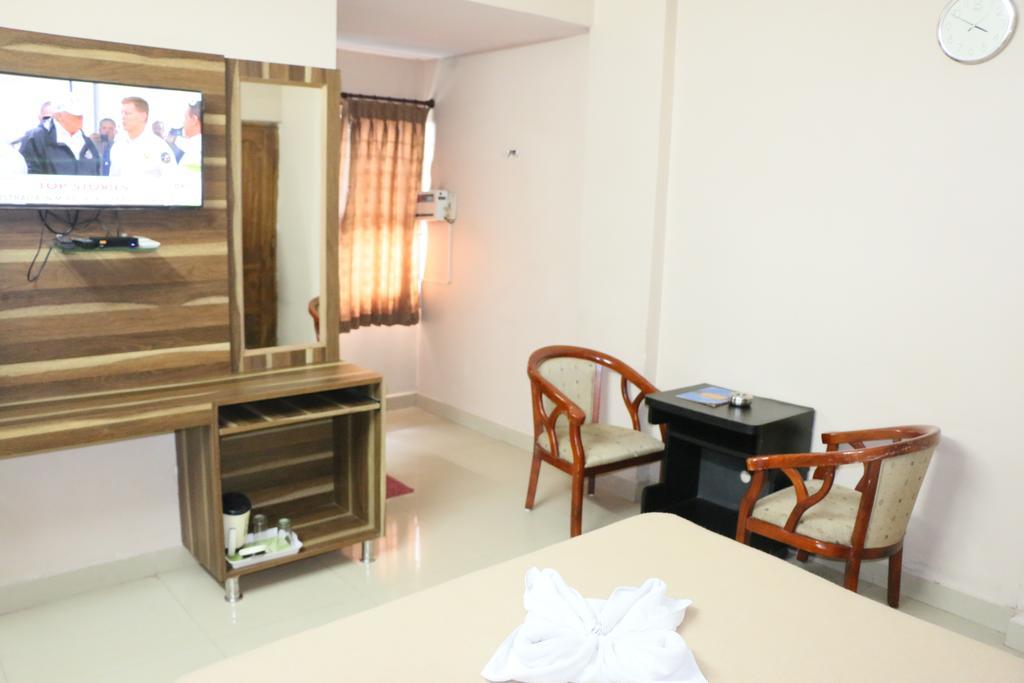 Hotel Akshaya Visakhapatnam Eksteriør billede