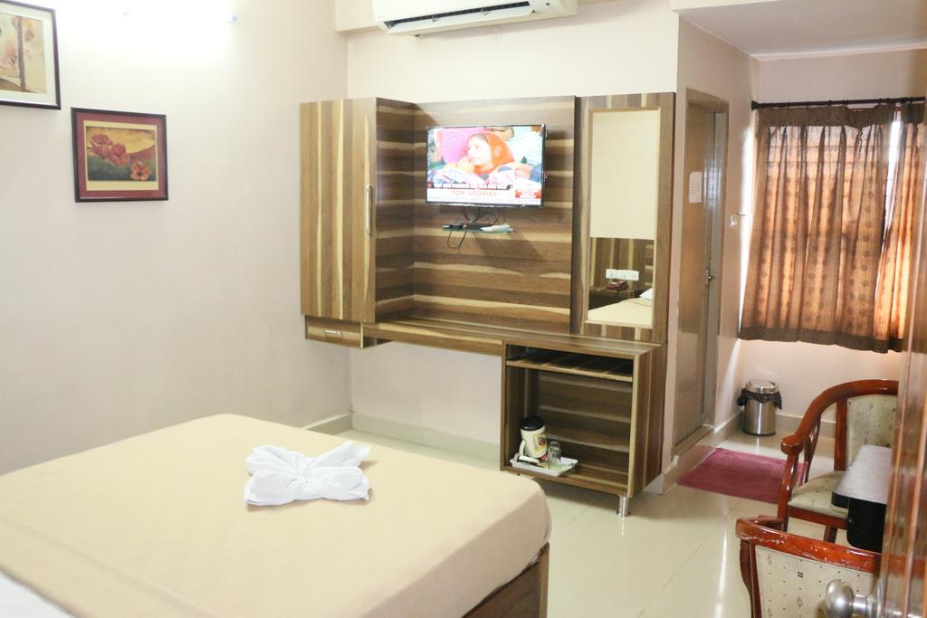 Hotel Akshaya Visakhapatnam Eksteriør billede