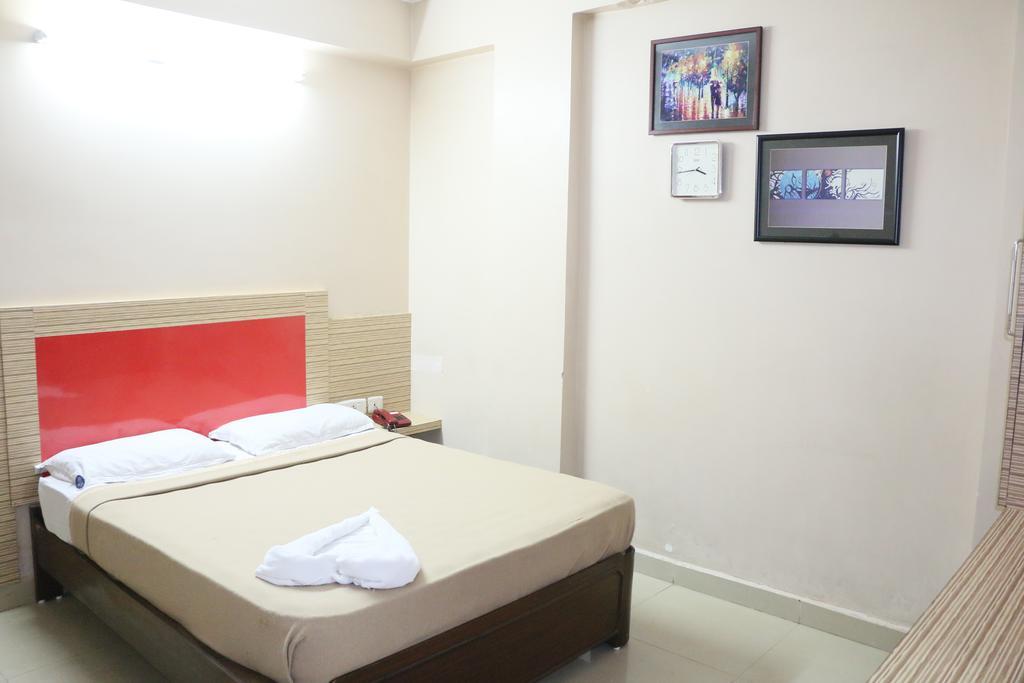 Hotel Akshaya Visakhapatnam Eksteriør billede