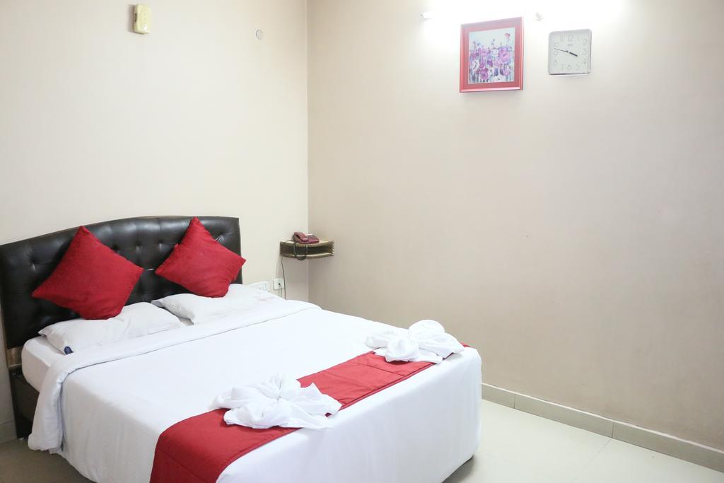 Hotel Akshaya Visakhapatnam Eksteriør billede