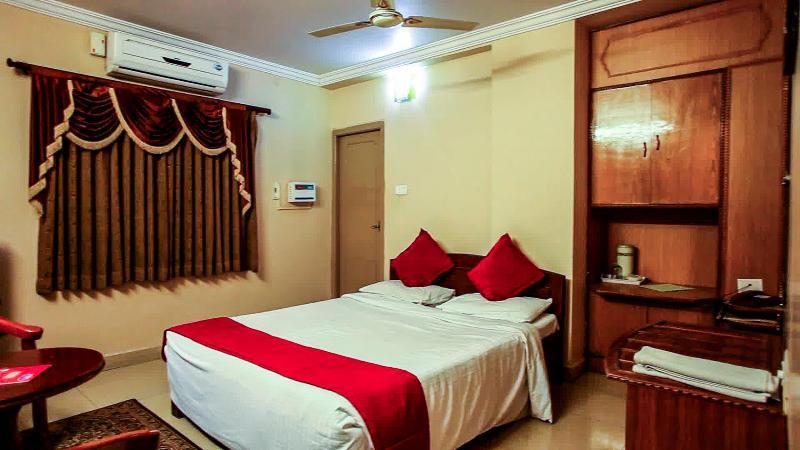 Hotel Akshaya Visakhapatnam Eksteriør billede
